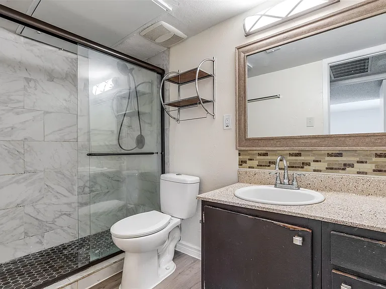 12818 Midway Rd #2068 — Photo 11