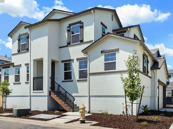 1737 Bella Lago Dr, Stockton, CA 95206