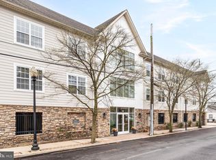 821 Harry St APT 105, Conshohocken, PA