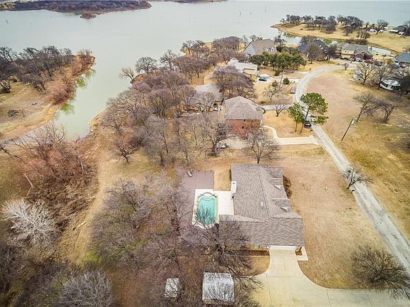 3rd image of 10585 Rolling Hills Dr