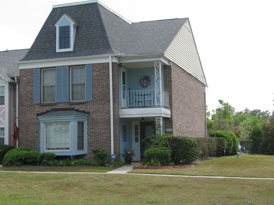 2nd image of 2932 Cheltenham Ln