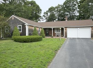 13 Winthrop Rd, Hingham, MA 02043