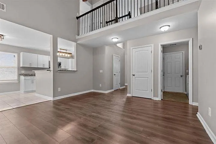 119 Misty Grove Ln — Photo 8