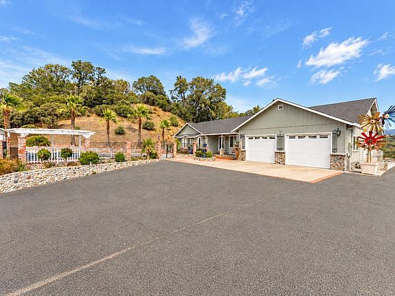 4th image of 5151 Eastside Calpella Road