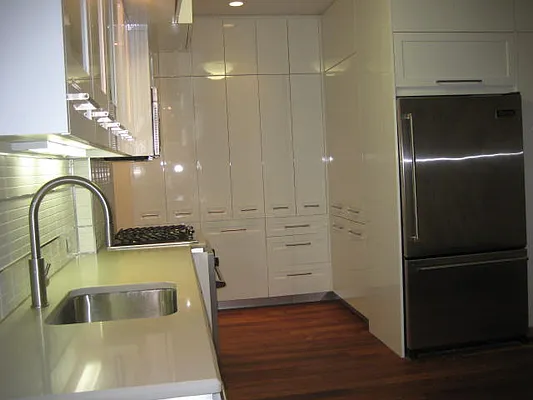 Rented by Square One Group | media 6