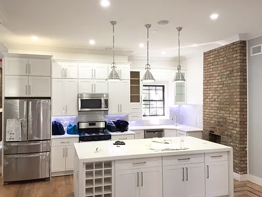 Rented by Kaliope Voulkoudis, LREB | media 41