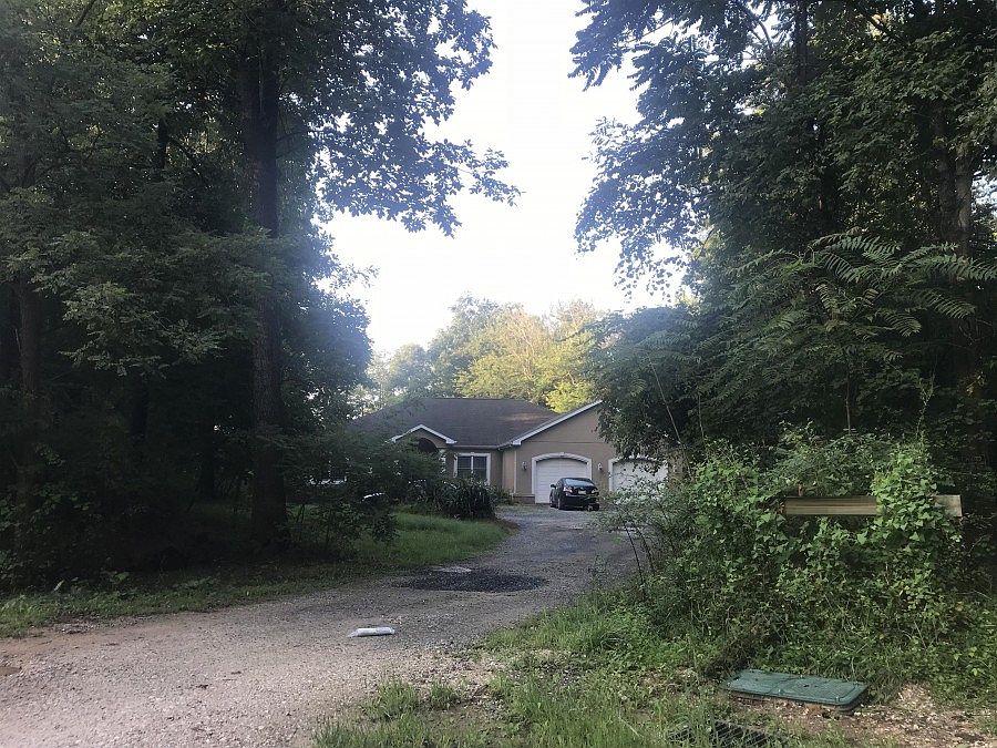 2nd image of 17 Sunset Ct