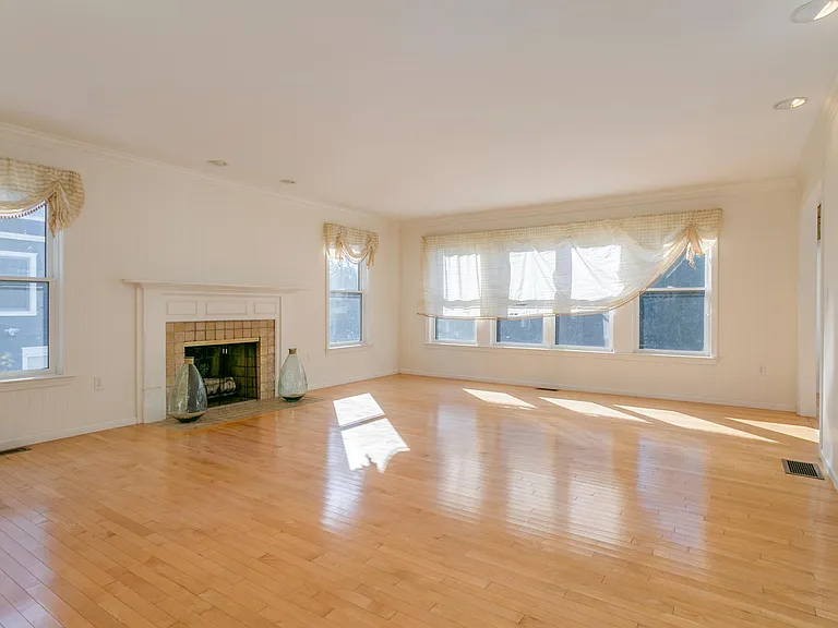 9 Reservoir Rdg — Photo 15
