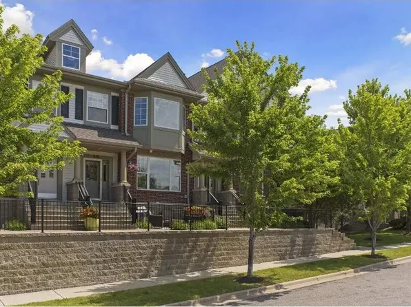 11343 Stratton Ave APT 210, Eden Prairie, MN 55344