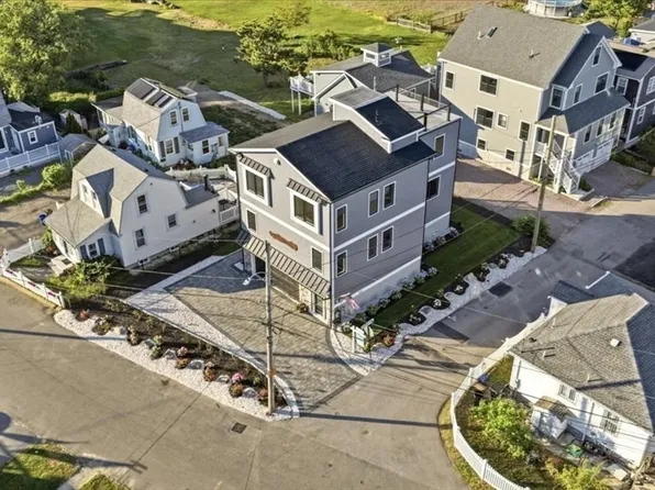 84 Post Island Rd, Quincy, MA 02169