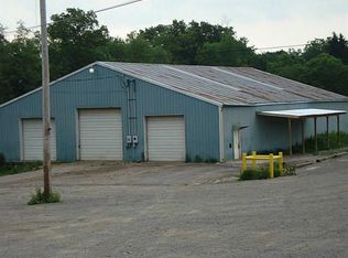 1095 Perry Hwy, Mercer, PA 16137