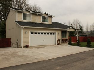 236 Thompson Ct NE, Castle Rock, WA 98611