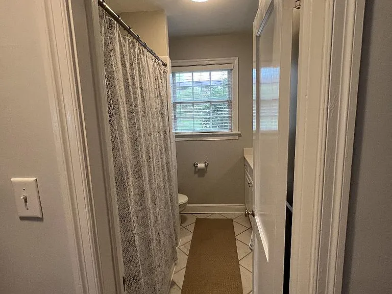 816 Sedgefield Rd — Photo 10