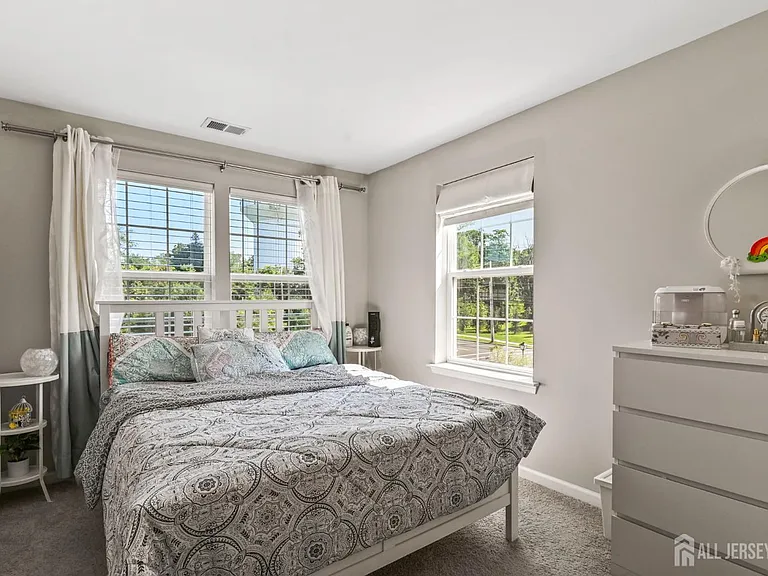 2208 Massey Ln — Photo 17