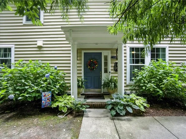 2210 Humphreys Dr, Suffolk, VA 23435