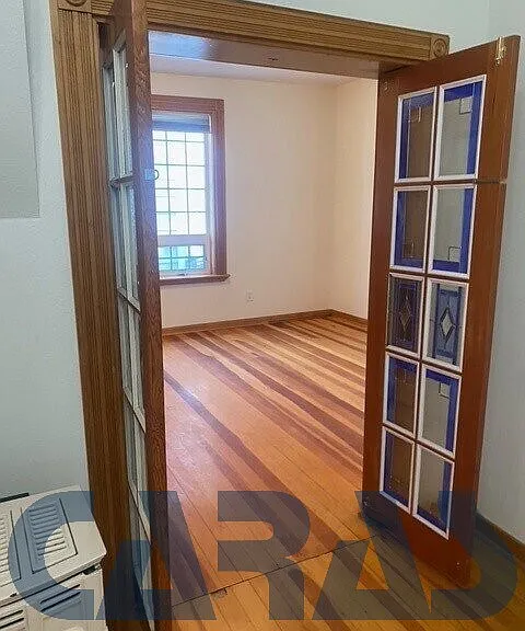305 S 7th St — Photo 4