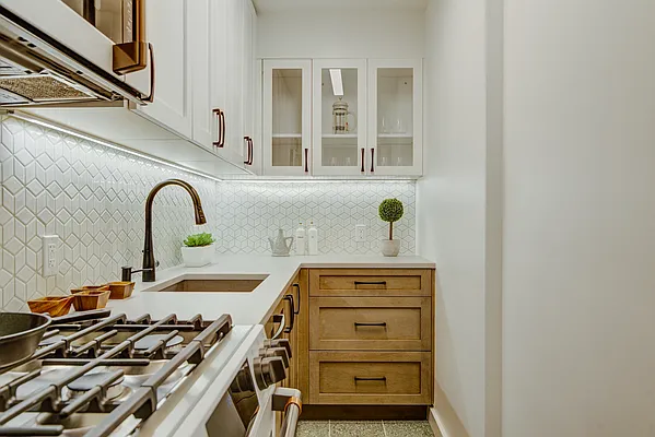 Sold by Compass | media 26