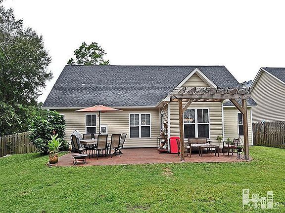 4th image of 7806 Olde Pond Rd