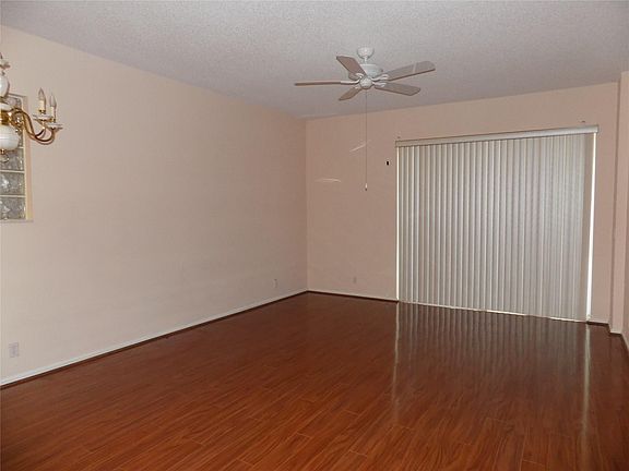 5th image of 4825 NW 20th Place