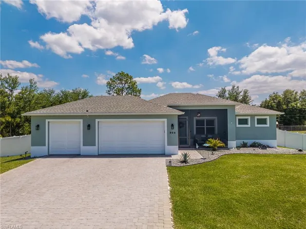 908 Hibiscus AVE, LEHIGH ACRES, FL 33972