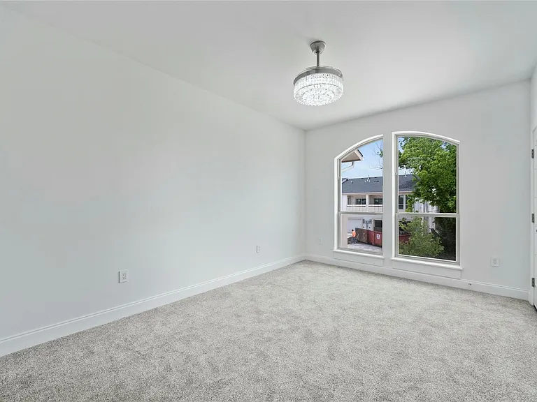 6238 Dewitt St — Photo 20