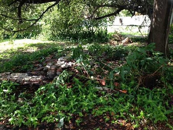 5th image of 9469 NW 26th Ave