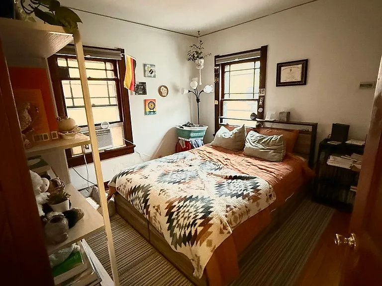 517 W Doty St #2 — Photo 15