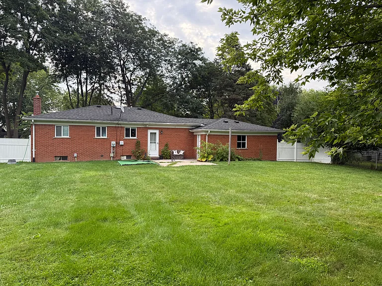 704 S Cass Lake Rd — Photo 3