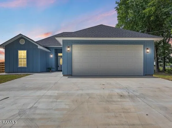 230 Meche Rd, Arnaudville, LA 70512