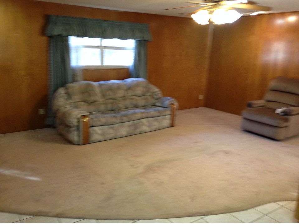 1st image of 602 Travis Dr