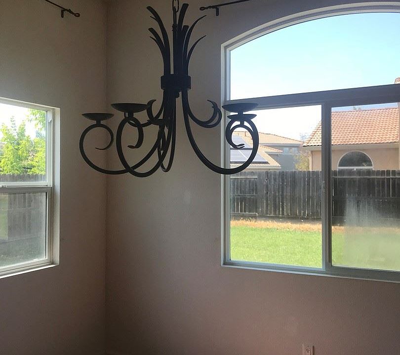 2nd image of 551 Crow Mountain Dr