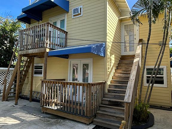 3rd image of 311 Wildermere Road