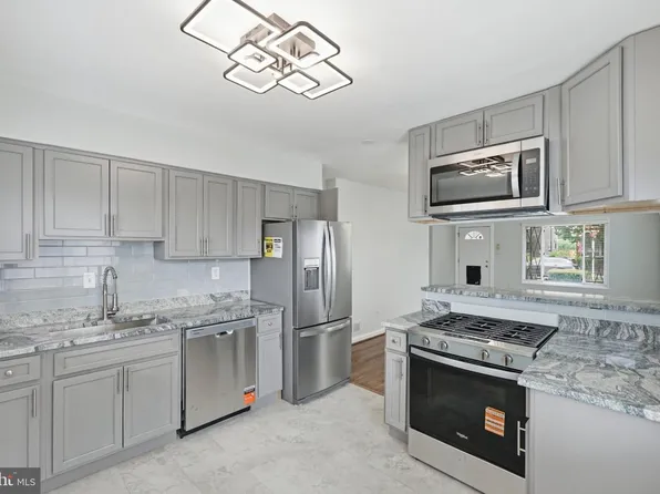 5312 Chillum Pl NE, Washington, DC 20011