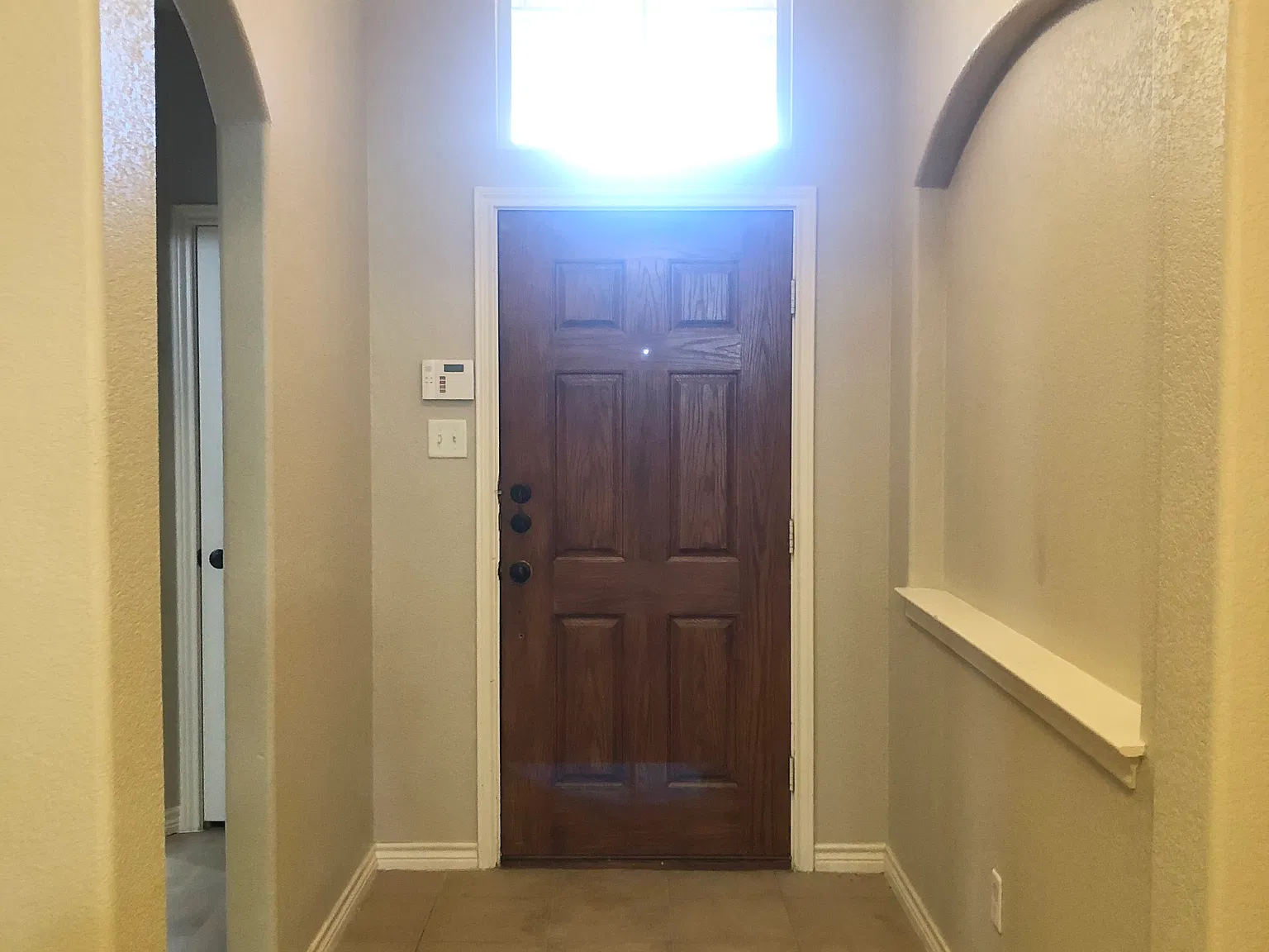 3 bed, 1823 sqft, $2,175 — Photo 2