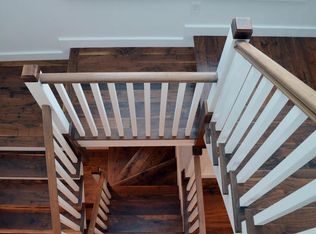 29 Thorndike St, Brookline, MA 02446