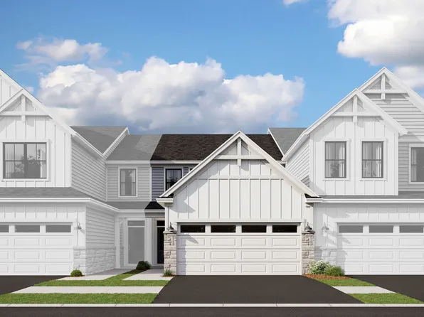 4482 Chelsea Manor Cir, Aurora, IL 60504