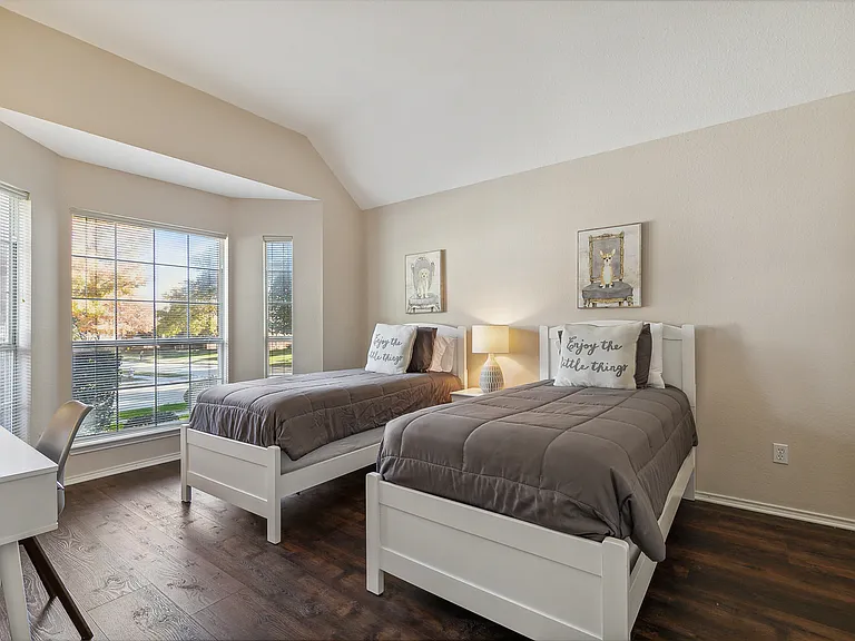 1932 Sunrise Trl — Photo 18