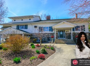 404 Town Farm Rd, Pascoag, RI 02859