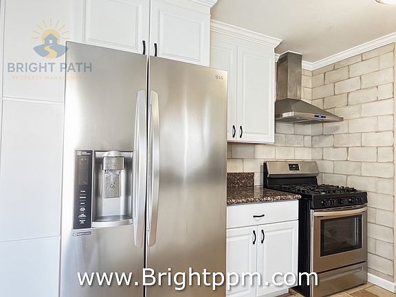 4th image of 11865 Ambrosio Dr