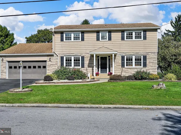 1232 S Prince St, Palmyra, PA 17078