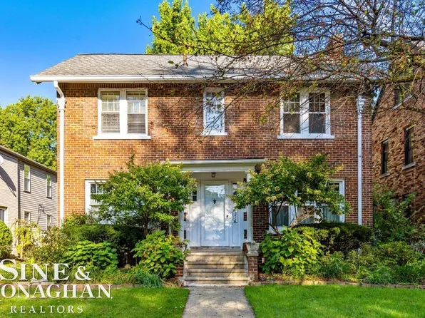 1214 Grayton St, Grosse Pointe Park, MI 48230