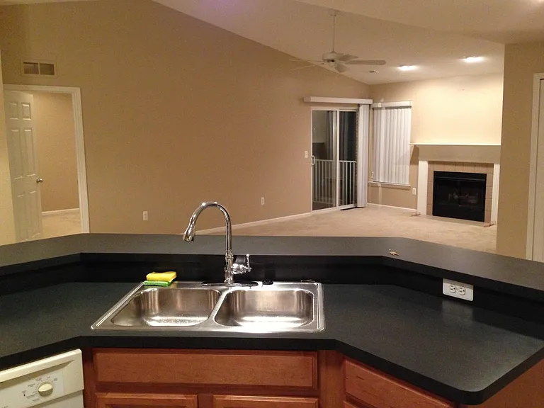 44227 Princeton Dr — Photo 12