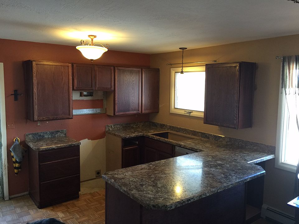 1st image of 325 Northview Dr