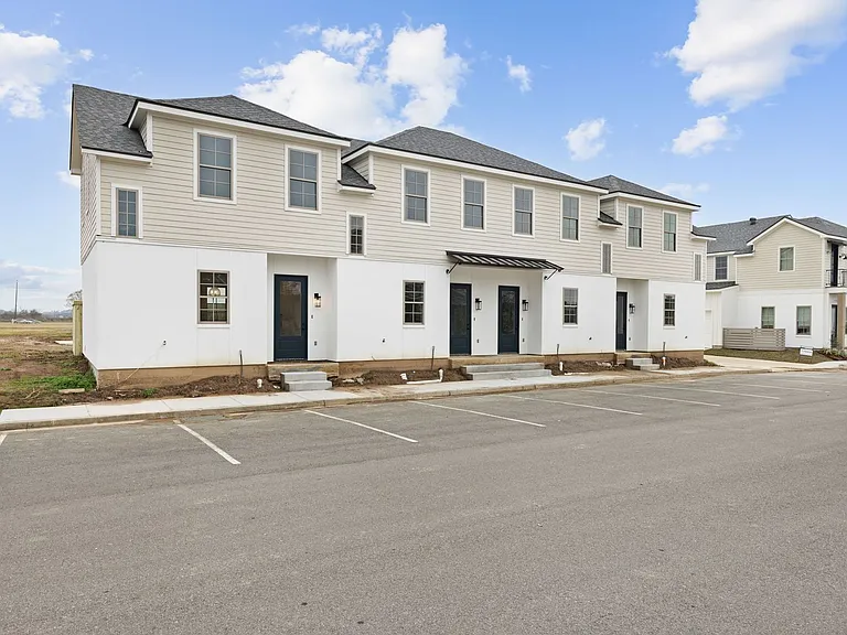 315 Sandstone Ave #101 — Photo 16