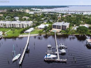 415 NW North River Dr APT 203, Stuart, FL 34994