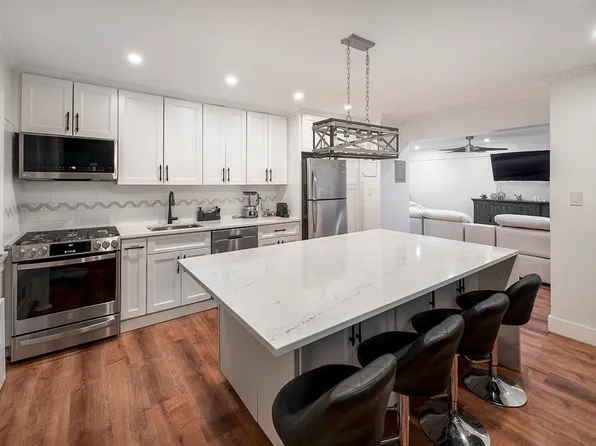 34-10 94th Street 1A image 3 of 8