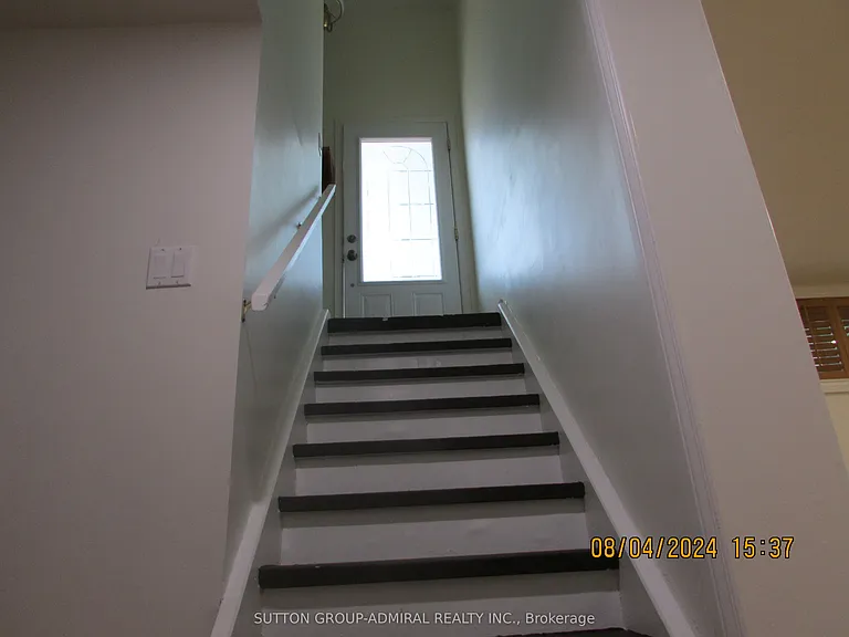 62 Leisure Ln #BASEMENT — Photo 5