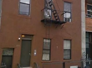 216 N 8th St, Brooklyn, NY