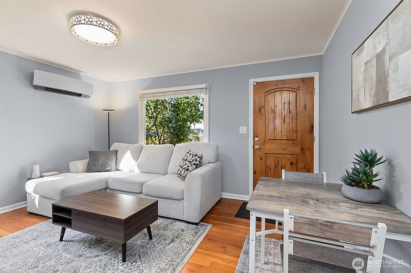 5th image of 12450 1st Avenue SW