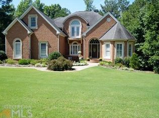 1022 Laurel Ridge Dr, McDonough, GA 30252